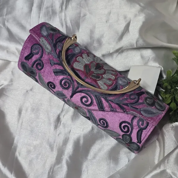 Amethyst_Bloom_Clutch