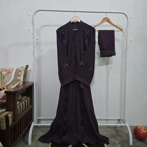 Amethyst_Lattice_Textured_Abaya