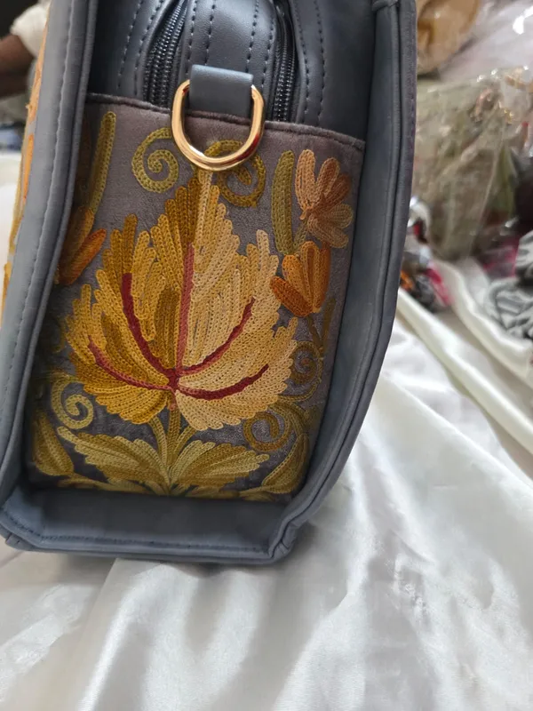 Azure_Petals_Hand_Bag_For_Women