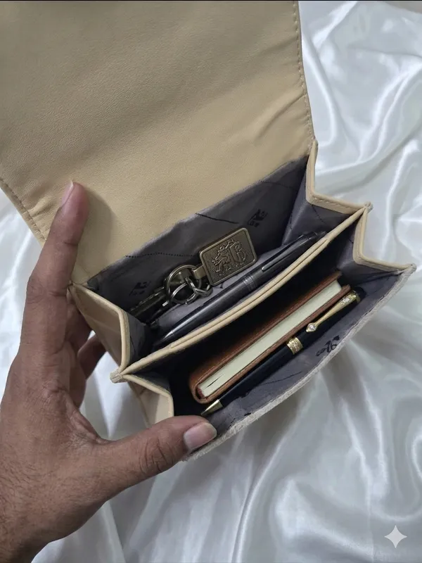Botanical_Heritage_Flap-Over_Bag