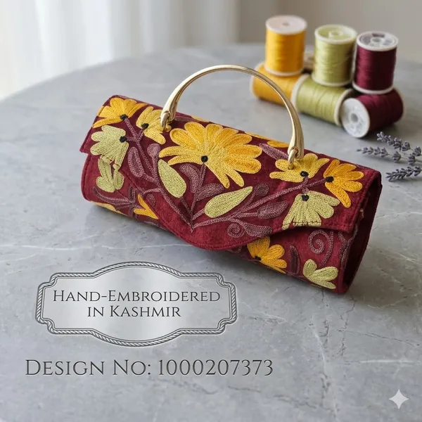 Crimson_Meadow_Clutch