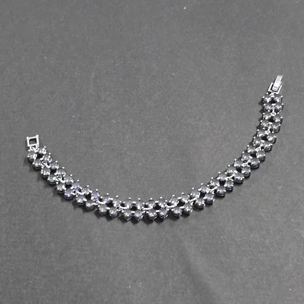 Crystal_Color_Double-row_gemstone_bracelet