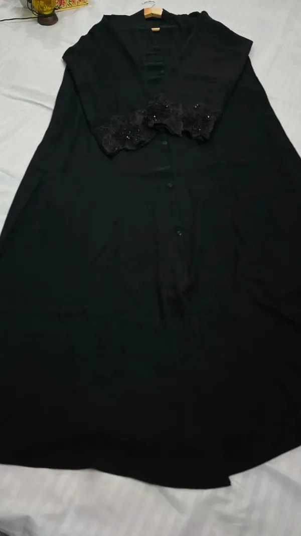 Black_Ebony_Scallop_Abaya_Burqa_With_Attached_Shrug_For_Women