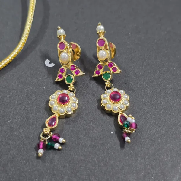 Imperial_Darbar_Floral_Necklace_For_Women