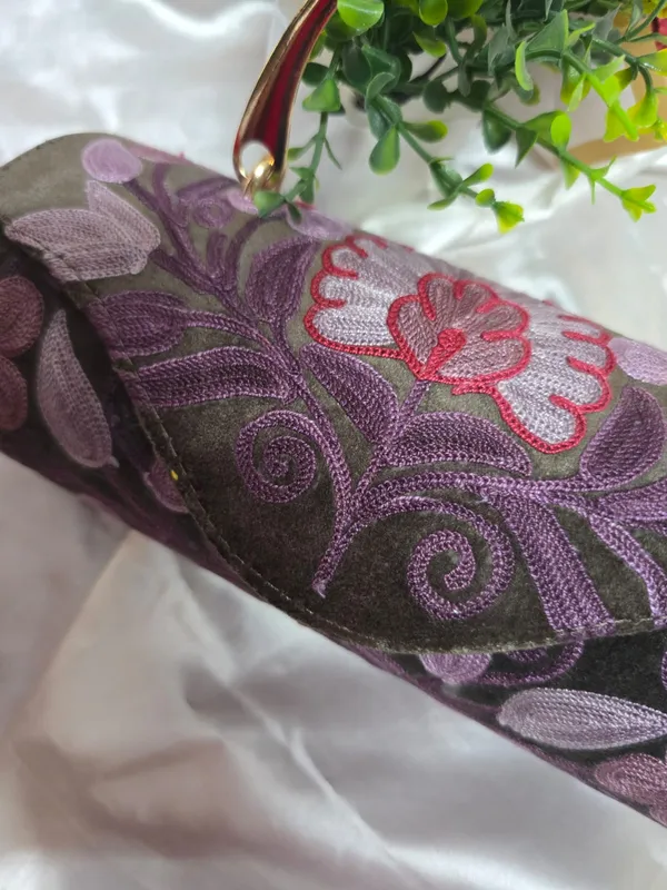 Mauve_Mystique_Metal_Handle_Bag