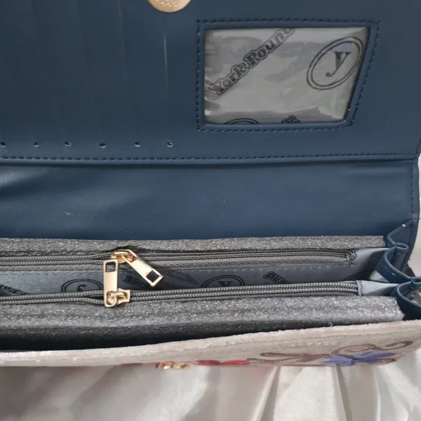 Midnight_Blue_&_Rose_Embroidered_Statement_Handbag