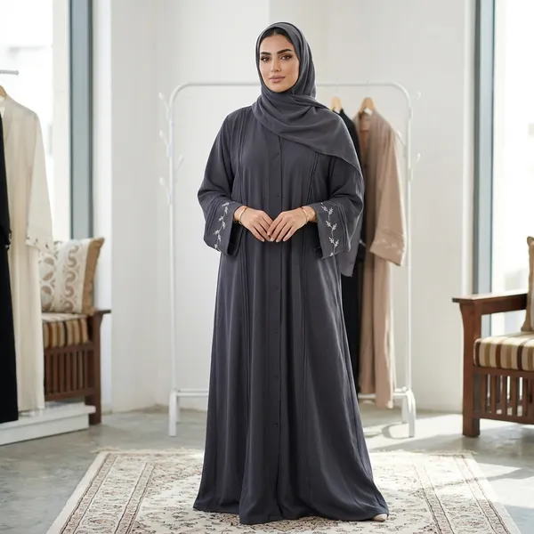 Midnight_Clover_Abaya