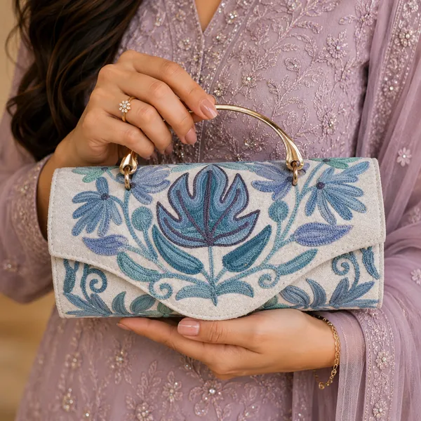 Neelam_Ivory_Aari_Clutch