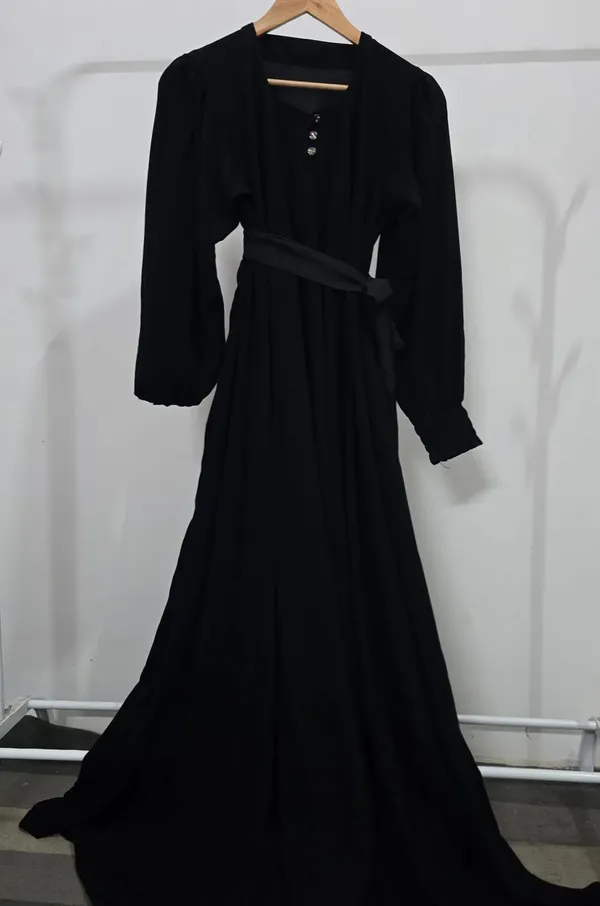 Jet_Black_Noor_Al_Layl_Abaya_Burkha_For_Women