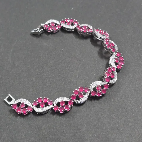 Rosy_Infinity"_Alternating_Pave_and_Pink_Gemstone_Bracelet