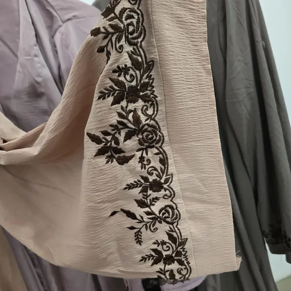 Dusty_Rose_The_Jasmine_Bud_Abaya_Burqa_With_Attached_Shrug_For_Women