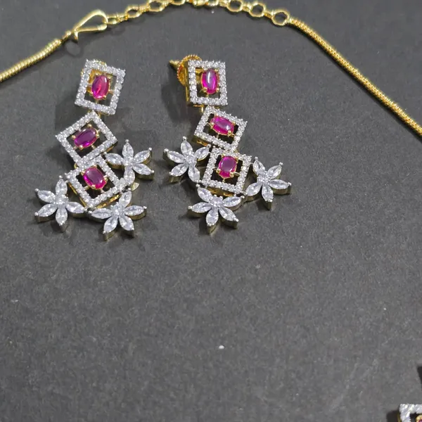 The_Rajkumari_Ruby_Blossom_Suite_Jewellery_Set_For_Women