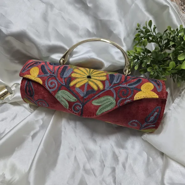 The_Sage_&_Ochre_Cylinder_Bag