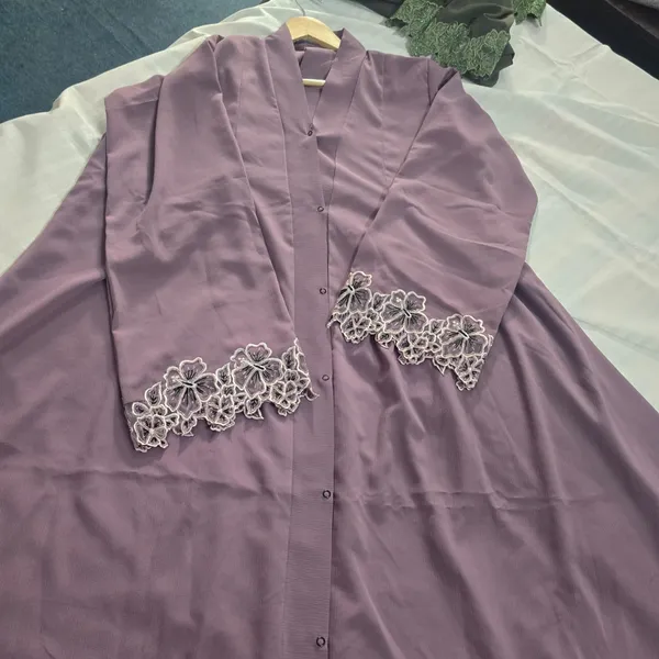 The_Wisteria_Lace_Abaya