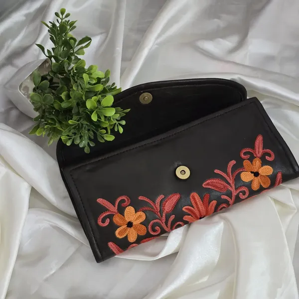 Tuscany_Petal_Embroidered_Statement_Clutch