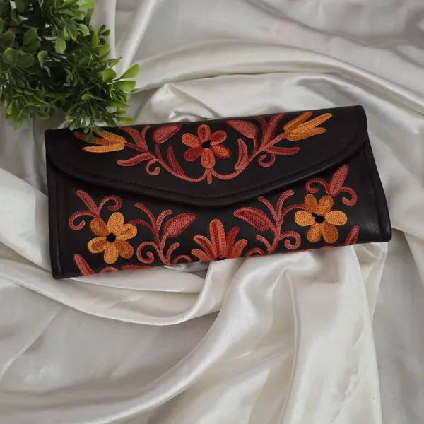 Tuscany_Petal_Embroidered_Statement_Clutch