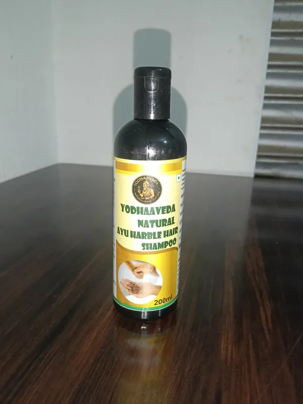 Pack_of_2_Yodhaaveda_Natural_Ayurvedic_Onion_Hair_Shampoo_With_Rosemary_&_Tea_Tree_Oil_-_200_ML