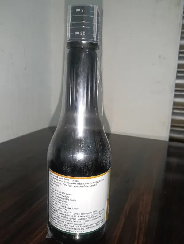 Yodhaaveda_Natural_Gynoveda_Juice_-_500_ML
