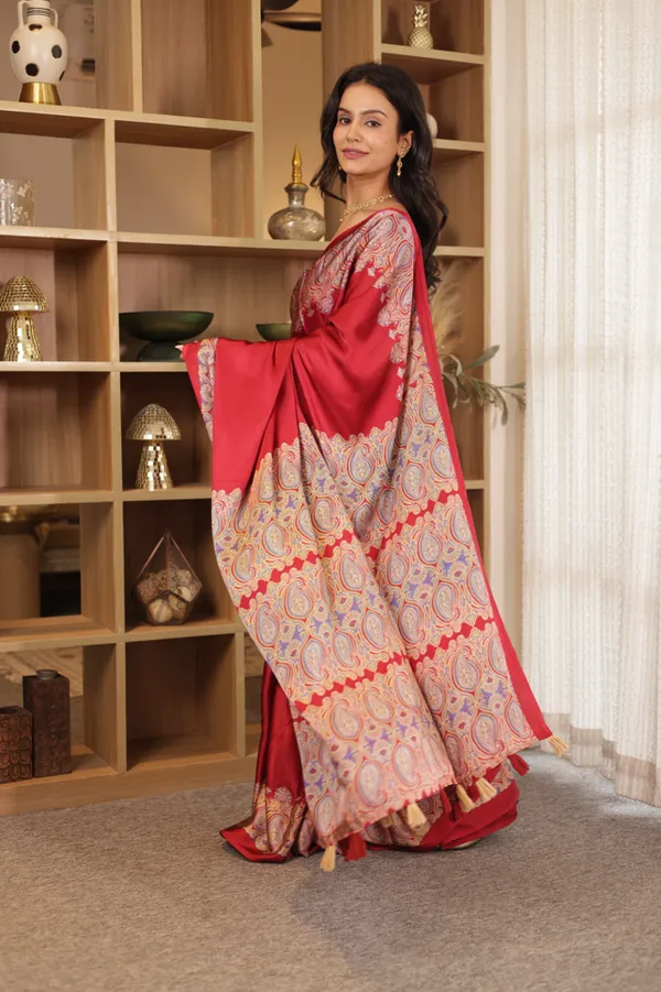 Red_Modal_Satin_Saree