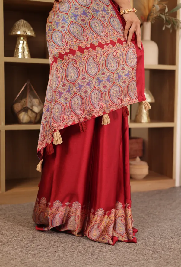 Red_Modal_Satin_Saree
