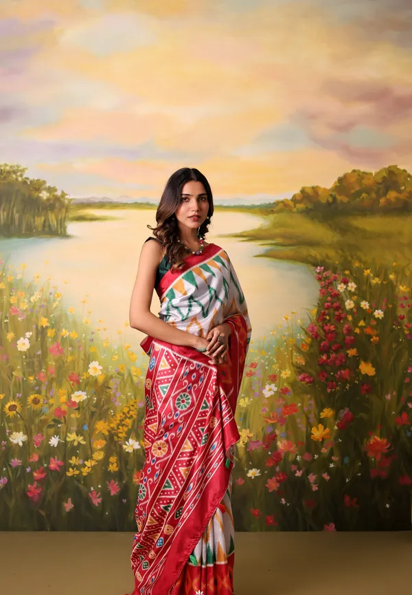 Red_And_White_Messi_Silk_Saree