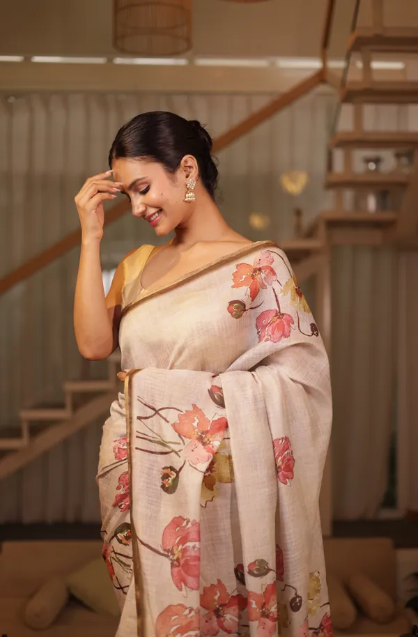 Pastel_Beige_And_Brown_Crepe_Chiffon_Saree
