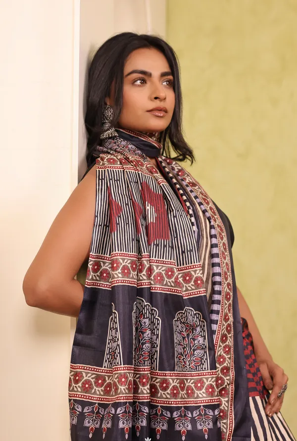 Multicolor_Messi_Silk_Saree