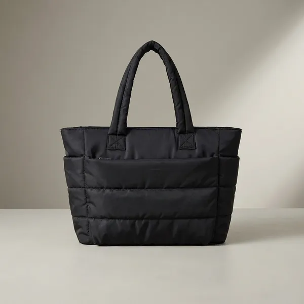 Black_Quilted_Tote_Bag_with_Luggage_Sleeve