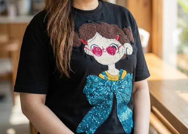 Anime_Character_Graphic_Oversized_T_Shirt_With_3D_Bow_Detail