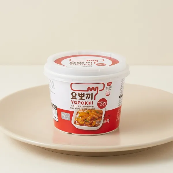 Cheese_Topokki_Rice_Cake_Bowl_180G_And_50G_Free_Oregano_Pack_Of_1