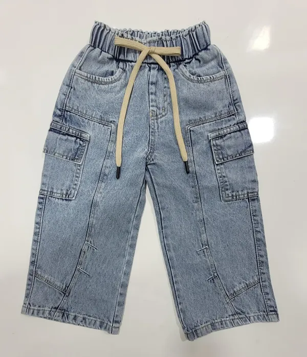 Fade_Blue_Premium_Elasticated_Denim_Jeans_With_Drawstring_For_Girls