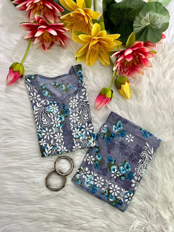Grey_Mulmul_Chikan_Plazo_Set_