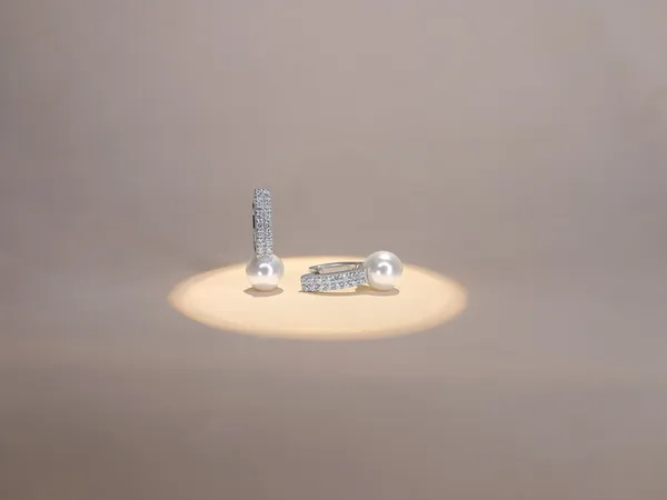 Pearl_&_Diamond_Accent_Hoop_Earring