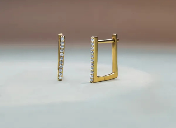 Sterling_Silver_Earrings_Studded_With_Diamonds
