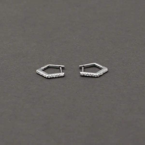 Geometry_Inspired_Earring