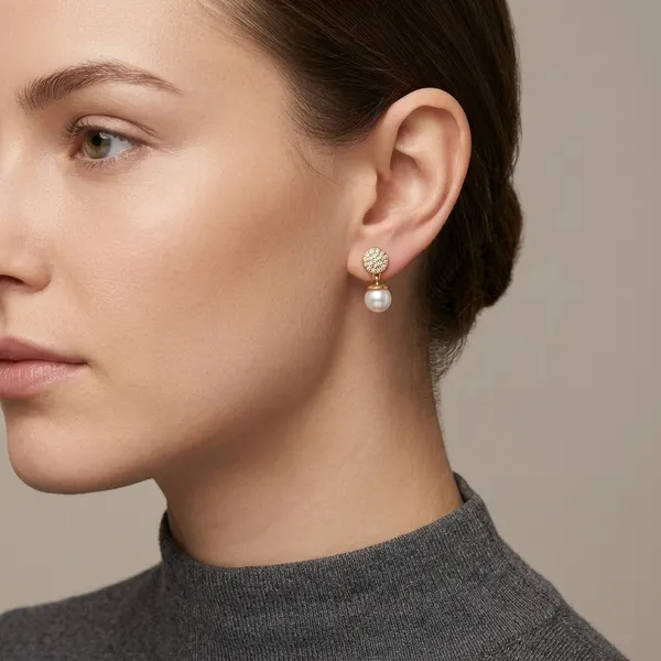 Unique_Pearl_Earring