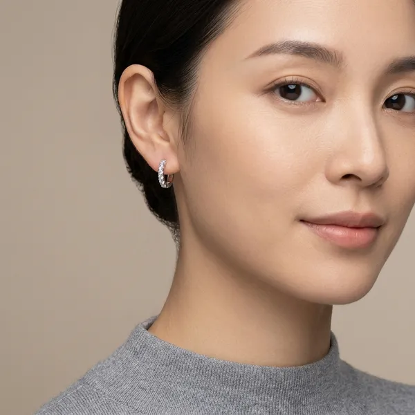 Classic_Diamond_Hoop_Earrings