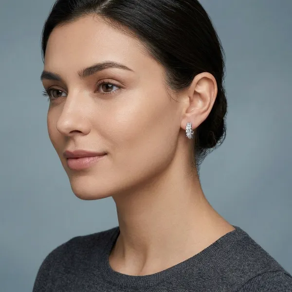 Baguette_Diamonds_Hoop_Earring