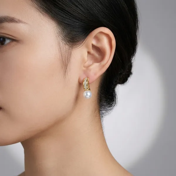 Pearl_&_Diamond_Drop_Earring