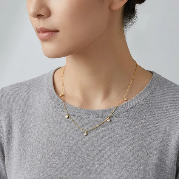 Minimal_Bezel-Set_Diamond_Station_Chain_Necklace