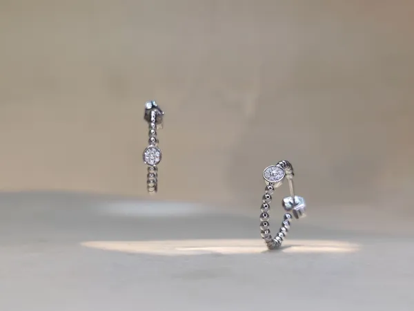 Beaded_Hoop_With_Small_Diamond
