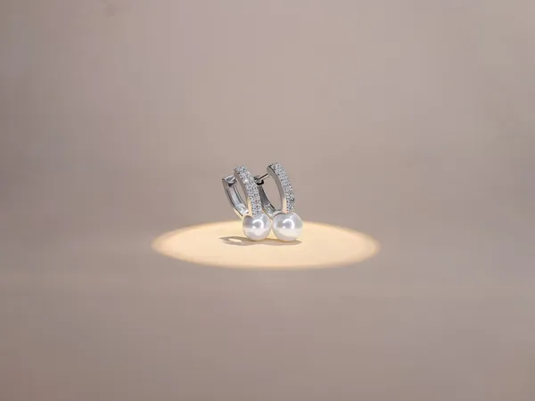 Pearl_&_Diamond_Accent_Hoop_Earring
