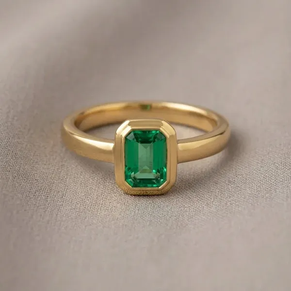 Sterling_Silver_Gold_Plated_Birthstone_Ring