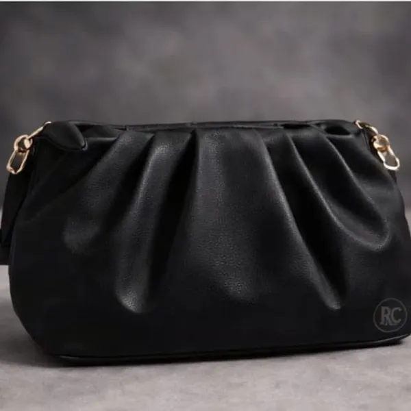 Black_Stylish_Pu_Leather_Handbag_For_Women_And_Girls