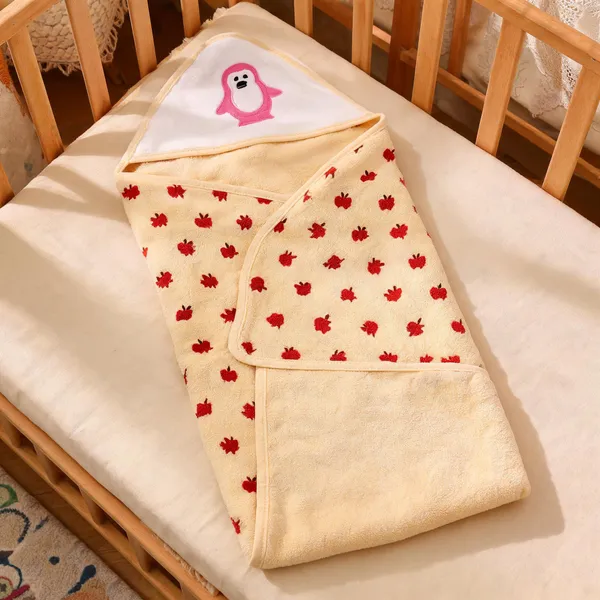 Yellow_Cotton_Terry_Double_Layer_Printed_Hooded_Towel_For_Baby