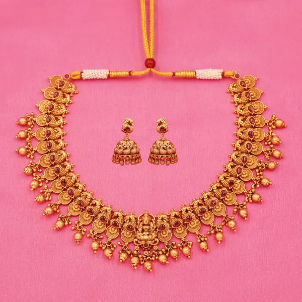 Yellow_Brass_Premium_And_Elegant_Necklace__For_Women