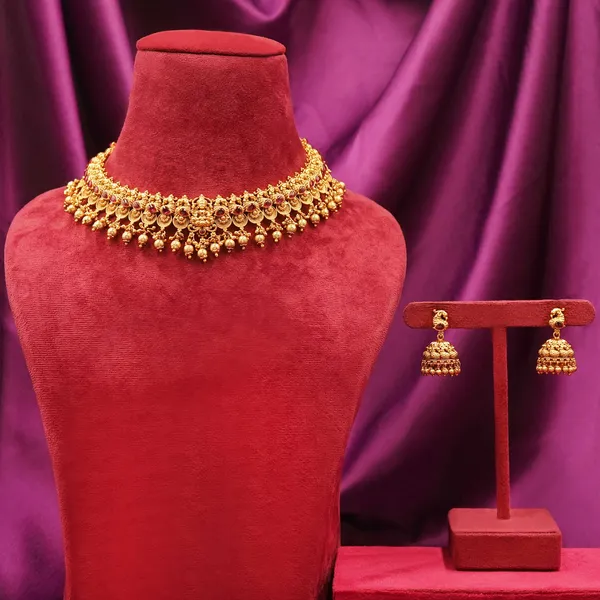Yellow_Brass_Premium_And_Elegant_Necklace__For_Women
