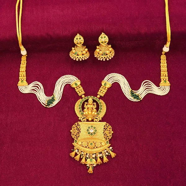 Yellow_Brass_Premium_And_Elegant_Necklace__For_Women