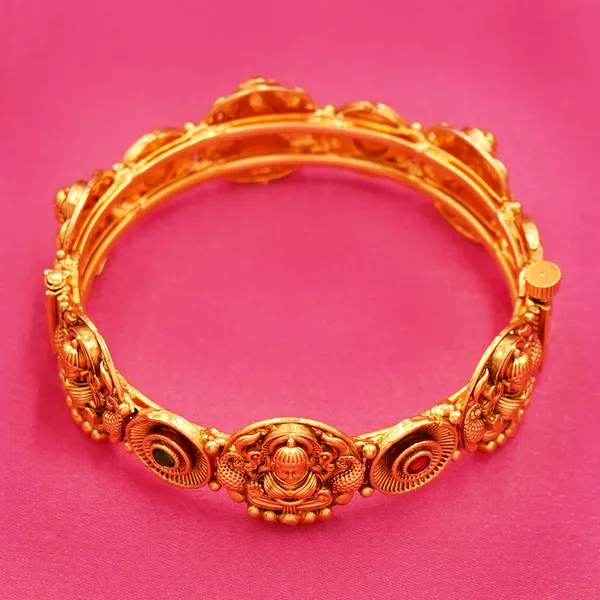 Yellow_Brass_Premium_And_Elegant_Bangle_For_Women