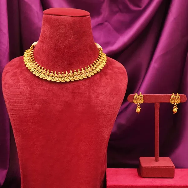 Yellow_Brass_Premium_And_Elegant_Necklace__For_Women